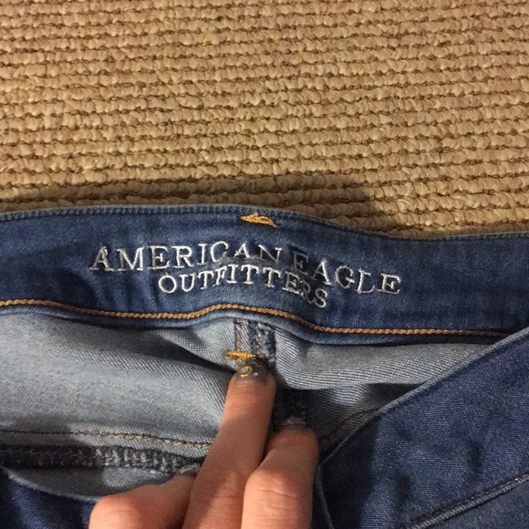 American Eagle Ripped Jeggings - Picture 5 of 6